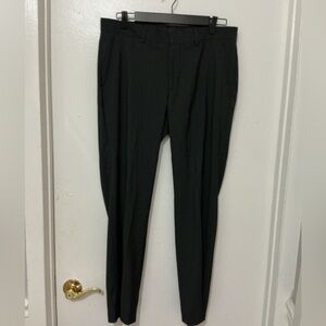 Reaction kenneth cole dress pant. Dark Gray. Size 31/38